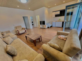Simoni Apartments